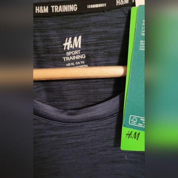 2 Mens H&M shirts size XL 2 for‎ $15! - Picture 3 of 5